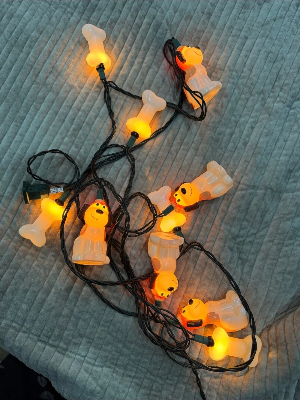 AdorableDog and Bone String Lights - Novelty Party Lights